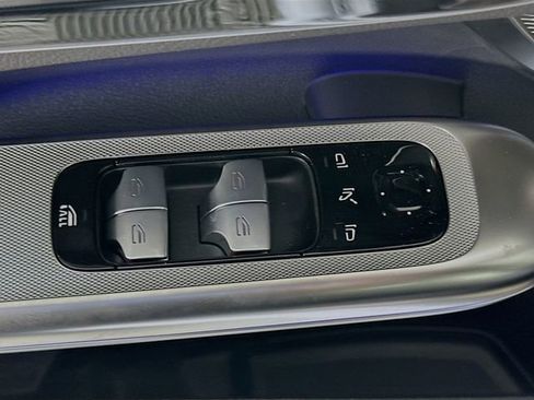 New 2026 Mercedes-Benz CLE 300 4MATIC Cabriolet image 18