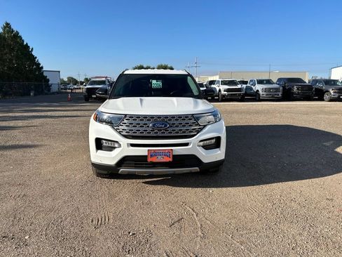 Used 2024 Ford Explorer Limited w/ Limited Technology Package AWD/4WD image 9