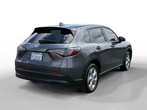 Certified 2025 Honda HR-V LX image 5