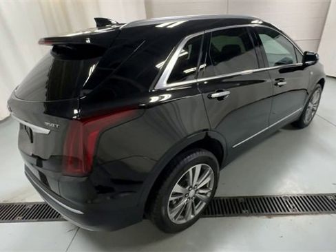 Certified 2023 Cadillac XT5 Premium Luxury image 8