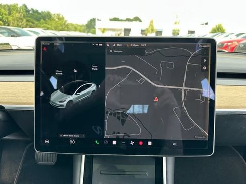 Used 2020 Tesla Model 3 Standard Range Plus RWD image 16