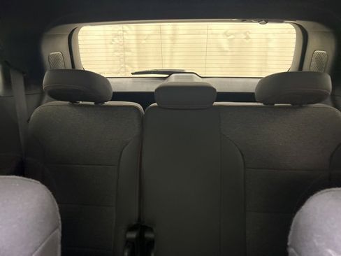 Used 2024 Chevrolet Traverse Z71 image 30