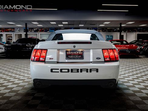 Used 2004 Ford Mustang Cobra RWD image 79