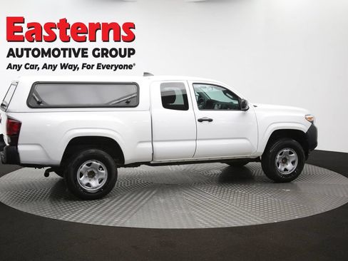 Used 2020 Toyota Tacoma SR RWD image 40