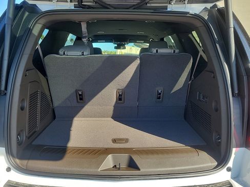 New 2026 GMC Yukon Elevation image 7