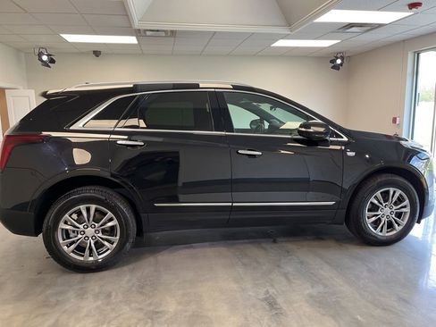 Used 2023 Cadillac XT5 Premium Luxury AWD/4WD image 8