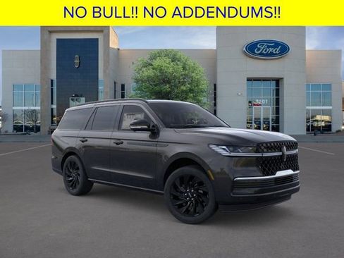 New 2025 Lincoln Navigator Reserve w/ Jet Appearance Package AWD/4WD image 8