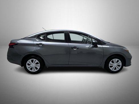 Used 2025 Nissan Versa S w/ Trunk Package FWD image 4