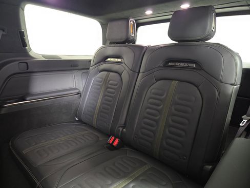 Used 2024 Rivian R1S Adventure AWD/4WD image 22