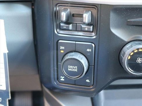 New 2026 Ford F250 XLT image 28