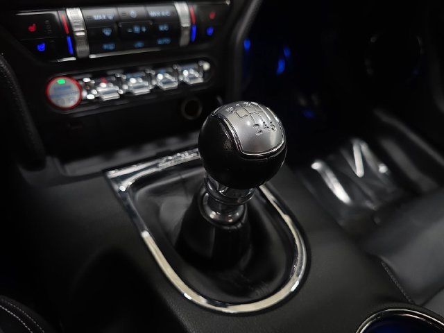 Used 2015 Ford Mustang GT Premium RWD image 21