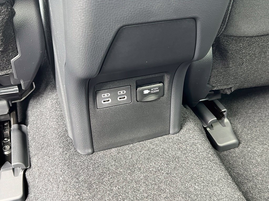 New 2027 Toyota Prius Plug-In Hybrid FWD image 15