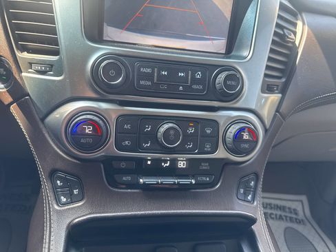 Used 2015 Chevrolet Suburban LTZ AWD/4WD image 40