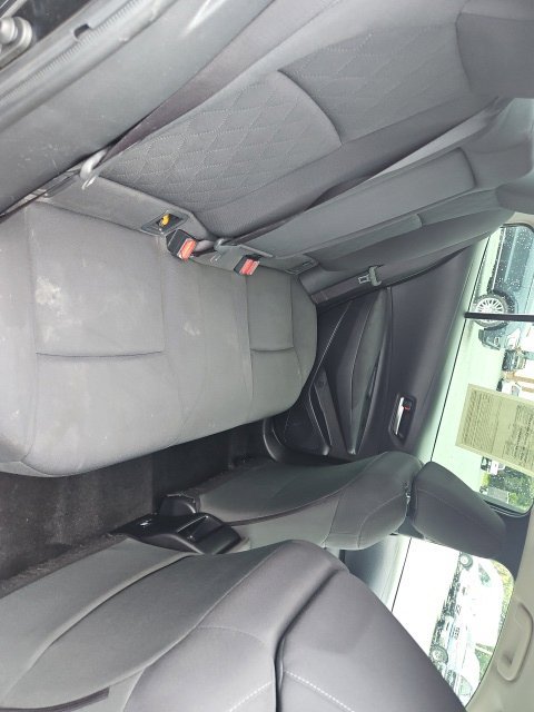 Used 2020 Toyota Corolla LE FWD image 12