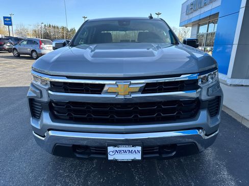 Used 2023 Chevrolet Silverado 1500 LT AWD/4WD image 13