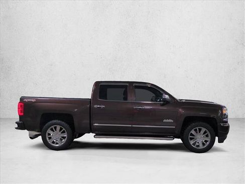 Used 2016 Chevrolet Silverado 1500 High Country w/ High Country Premium Package AWD/4WD image 4