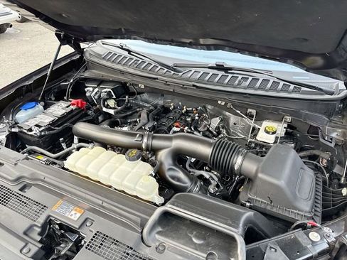 Certified 2025 Ford Expedition Max Active image 10