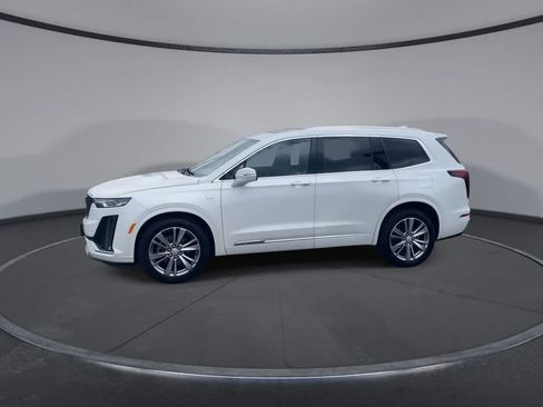 Used 2023 Cadillac XT6 Premium Luxury AWD/4WD image 6