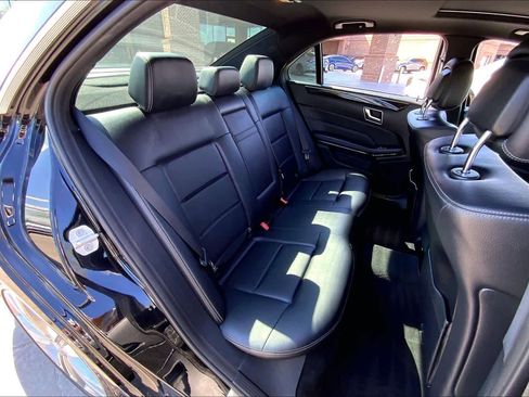 Used 2014 Mercedes-Benz E 350 Sedan image 21