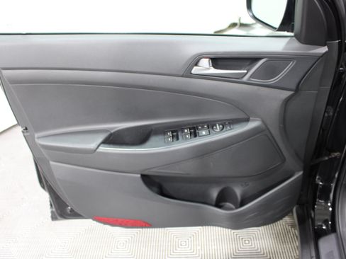 Used 2016 Hyundai Tucson Sport FWD image 6