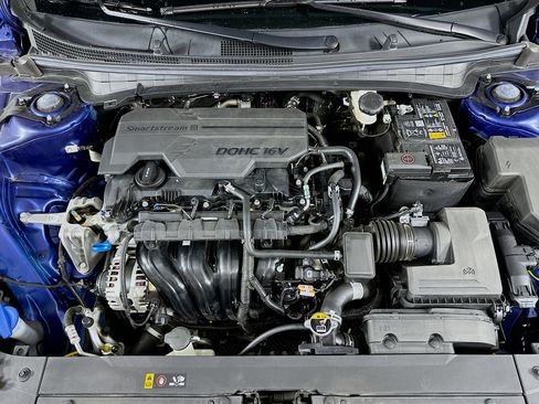 Used 2025 Kia K4 LXS image 32