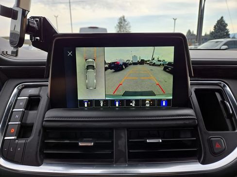 Used 2024 Chevrolet Suburban LT w/ LT Signature Package AWD/4WD image 26