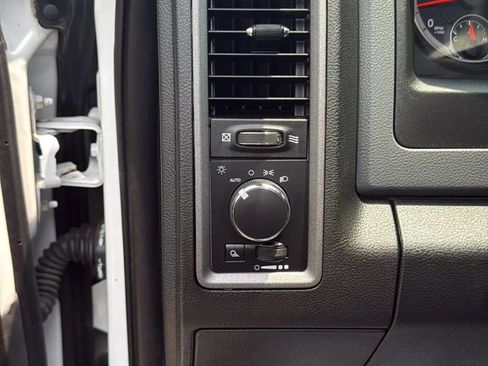 Used 2018 RAM 1500 Tradesman w/ Protection Group AWD/4WD image 13