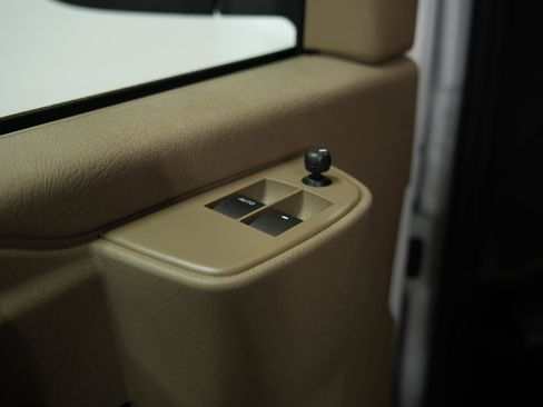 New 2026 GMC Savana 2500 Extended RWD image 22