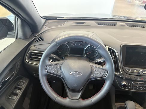 Used 2024 Chevrolet Equinox RS FWD image 13