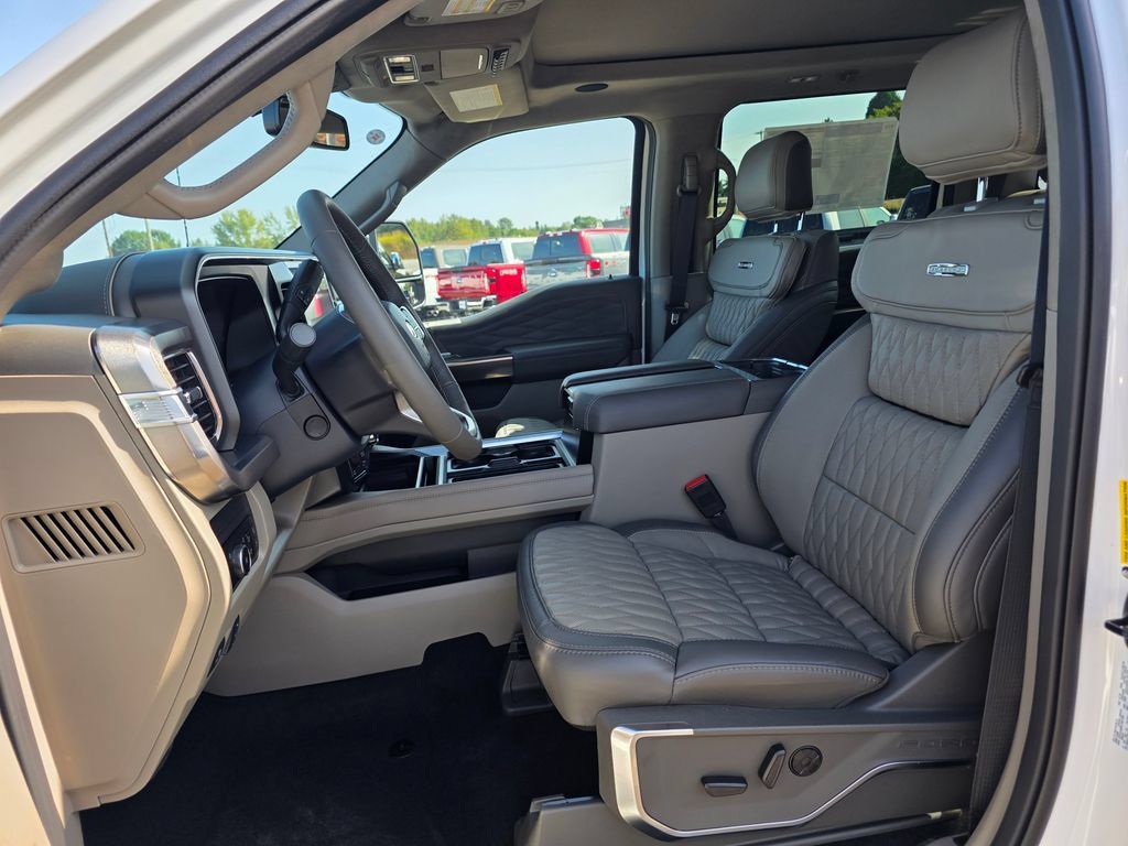 New 2026 Ford F350 Platinum w/ Platinum Plus Package AWD/4WD image 4