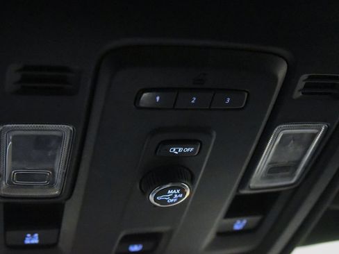 Used 2021 Chevrolet Tahoe Z71 AWD/4WD image 52