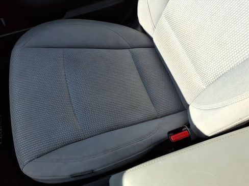 Used 2019 Subaru Legacy 2.5i Premium image 28