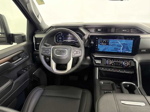 Used 2024 GMC Sierra 2500 Denali w/ Denali Reserve Package AWD/4WD image 22