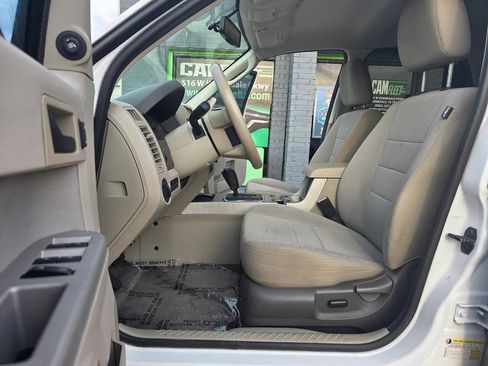 Used 2011 Ford Escape XLT image 13