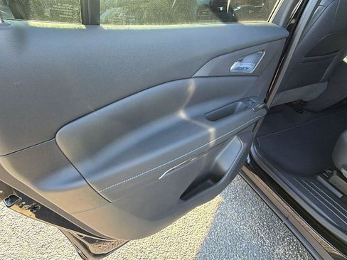 New 2026 Chevrolet Traverse LT image 15