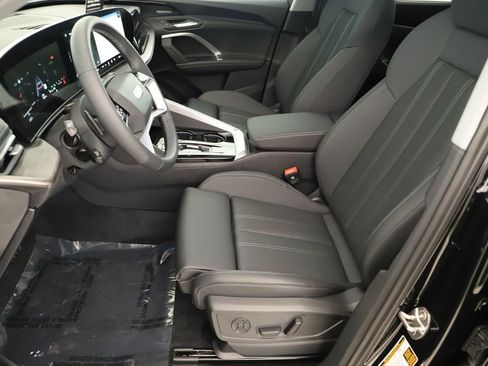 New 2025 Audi Q5 Premium Plus AWD/4WD image 23