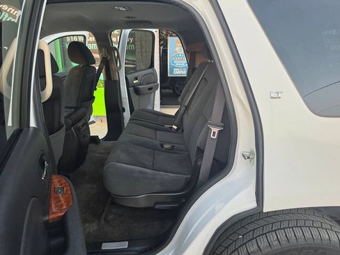 Used 2008 Chevrolet Tahoe LT w/ Convenience Package 1 RWD image 20