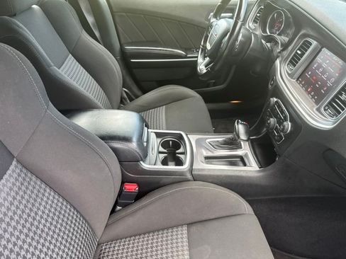 Used 2022 Dodge Charger GT RWD image 25
