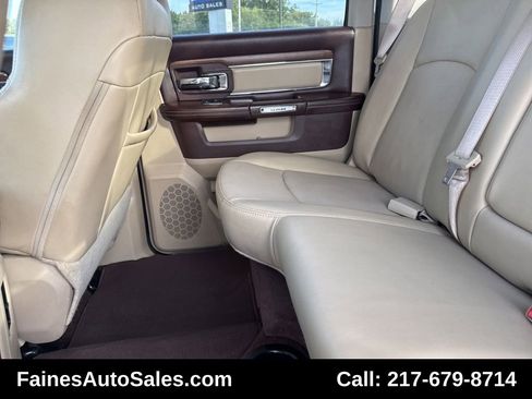 Used 2013 RAM 2500 Laramie w/ Cold Weather Group image 46