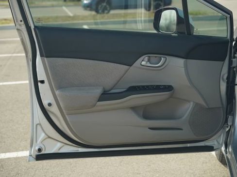 Used 2013 Honda Civic LX image 13