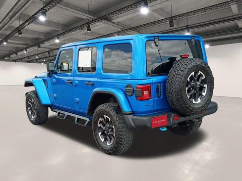 Used 2024 Jeep Wrangler Unlimited Rubicon 4xe AWD/4WD image 14