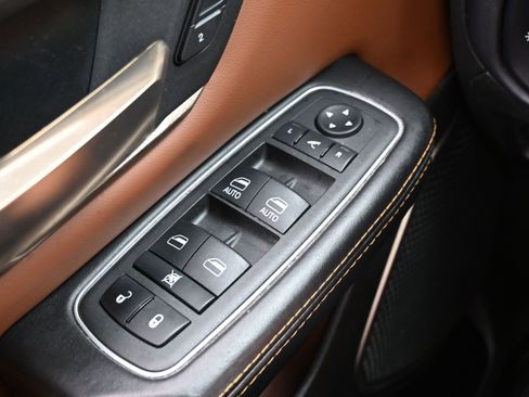 Used 2022 RAM 1500 Limited image 24