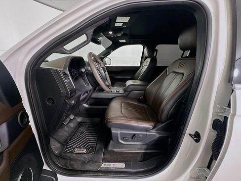 Used 2020 Ford Expedition Max King Ranch image 13