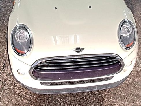 Used 2019 MINI Cooper 2-Door Hardtop FWD image 3