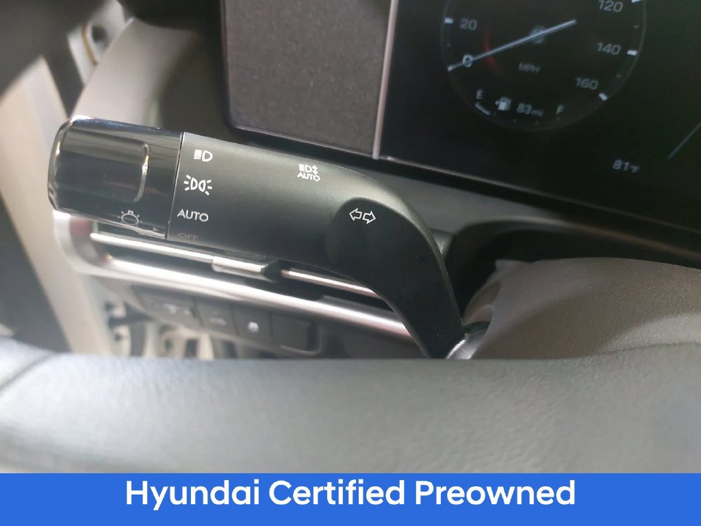 Certified 2025 Hyundai Santa Cruz SEL FWD image 24