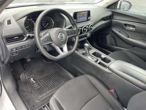 Used 2023 Nissan Sentra S image 13