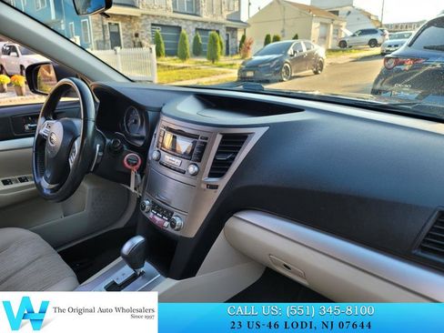 Used 2013 Subaru Outback 2.5i Premium w/ All-Weather Pkg image 15