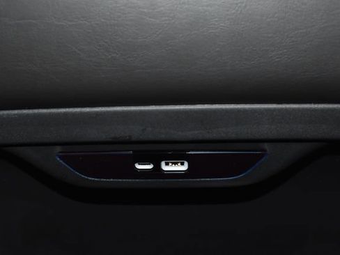 New 2026 Chrysler Pacifica Select image 29