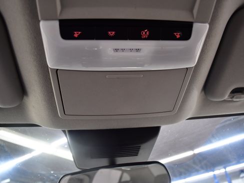 Used 2024 Nissan Sentra SV FWD image 30