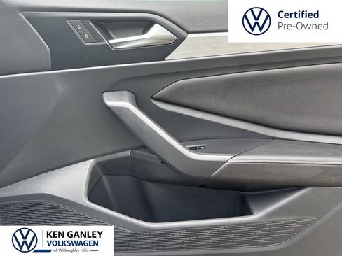 Used 2025 Volkswagen Jetta Sport FWD image 19
